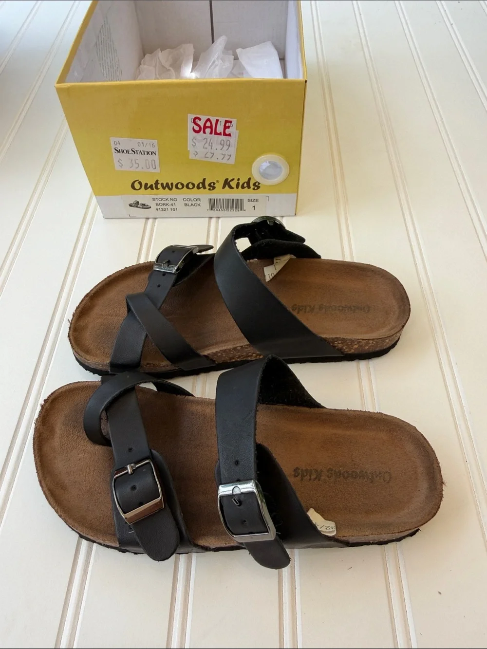 Outwoods Black Double Buckle Cross-Strap Sandals for Kids